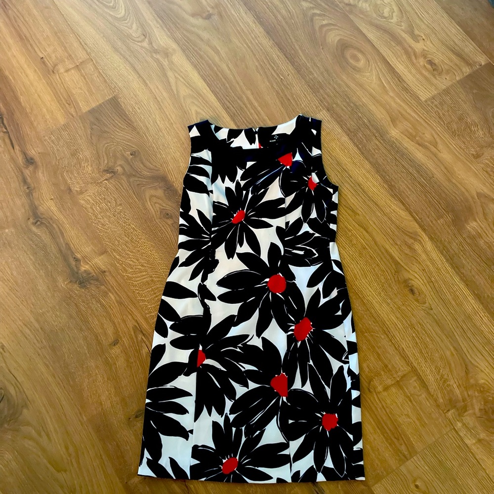 Ronnie Nicole Size 12 Cool summer dress.